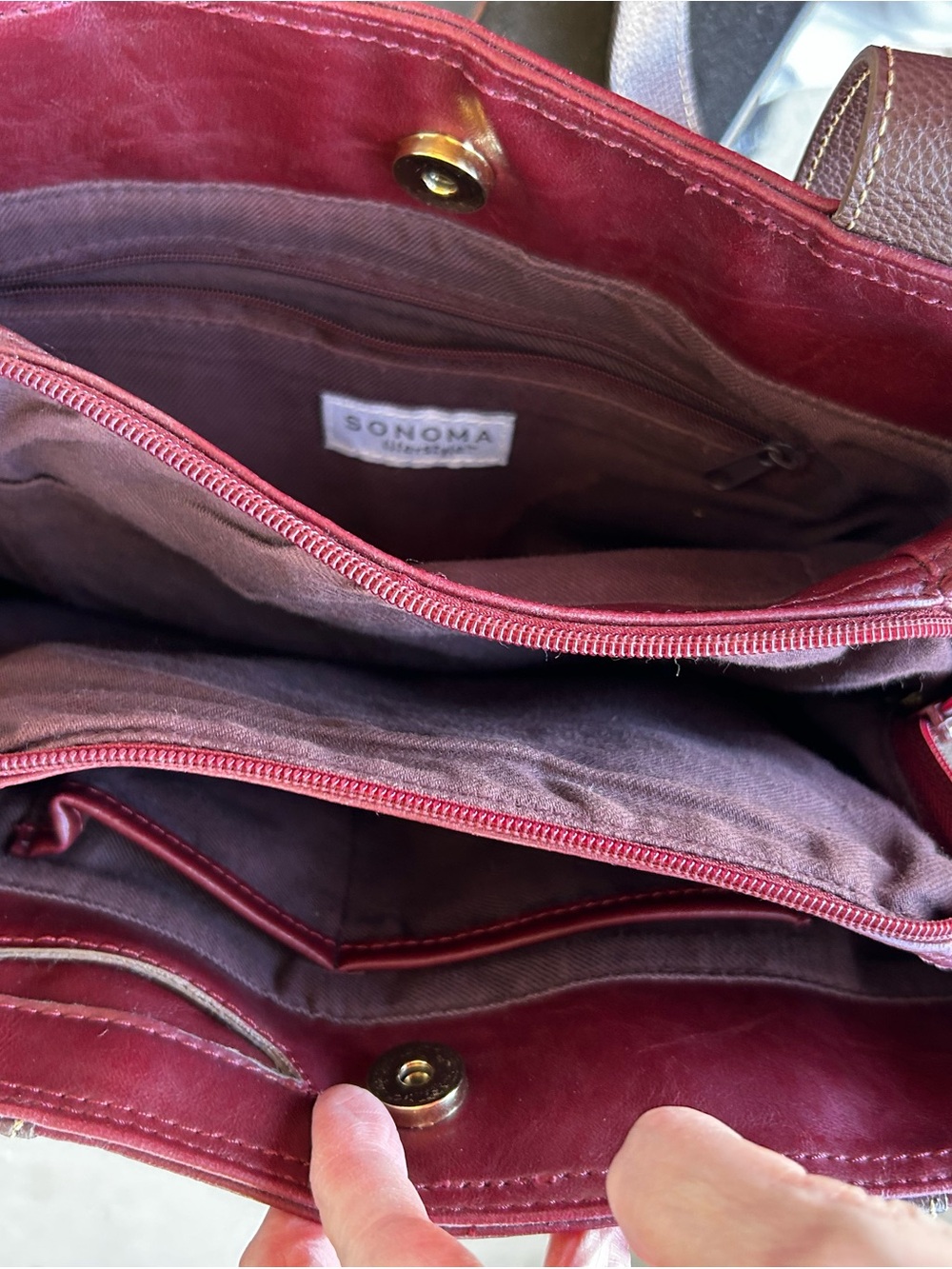 Sonoma Burgundy Shoulder Bag with Brown Straps - Picture 5 of 6